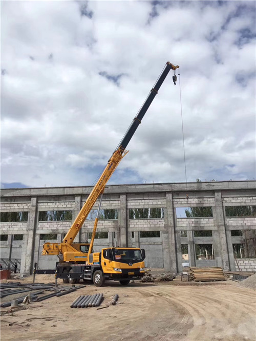 巴东县吊装作业前会做设备检查吗？安全保障措施有哪些？